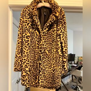 Faux fur cheetah print coat size large